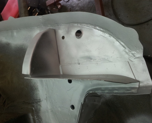 RH rear floor repaired and new valance/subframe strengthener fitted